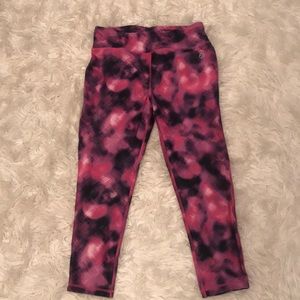 New Without Tags Athletic Capri Pants